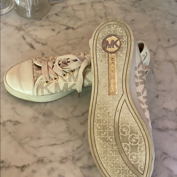 Michael Kors shoes - Picture 5 of 6